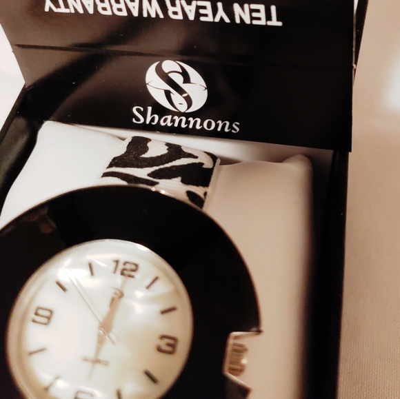 Watch Shannons Quartz NIB - Picture 6 of 10